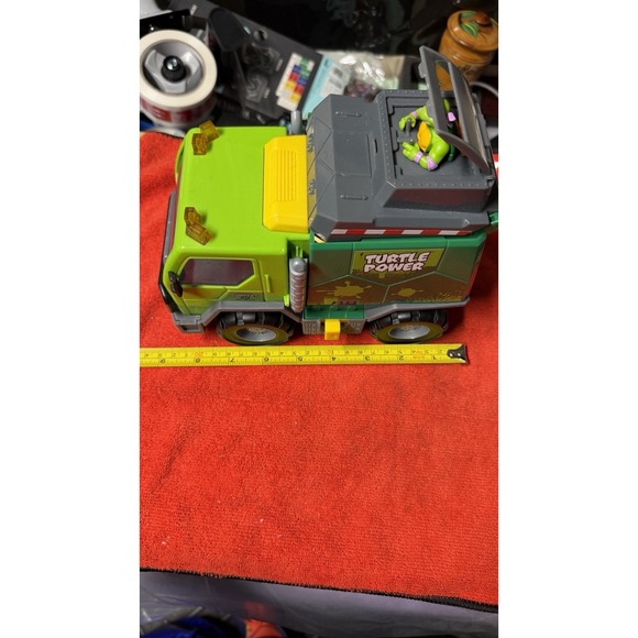 TMNT Turtle Power Vehicle Truck w/ Donatello Figure - Green/Gray - Toy - Picture 9 of 10